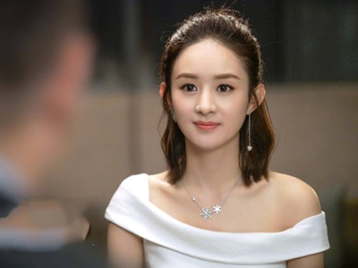 赵丽颖首次带儿子现身 明星为什么都不愿孩子曝光