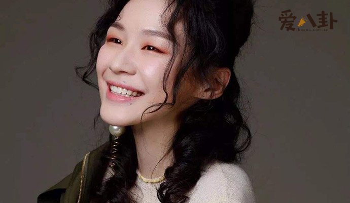 金靖走光了什么