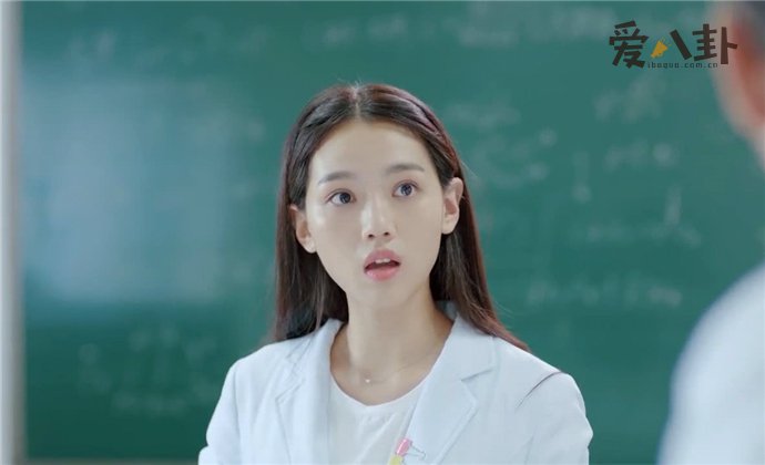 周紫馨哪里毕业的