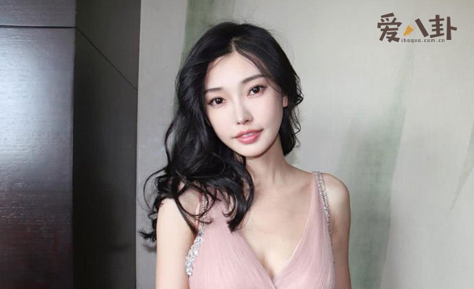 童菲个人资料
