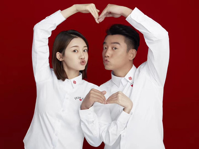 苗苗挺孕肚陪郑恺打球 苗苗什么时候当妈妈？
