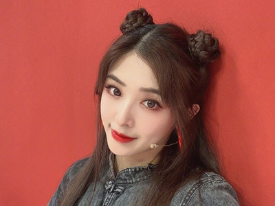 张含韵迪士尼在逃的中国公主 二次元颜值加好唱功真的太爱了