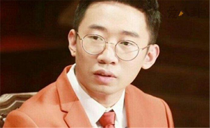 王牌对王牌杨迪偷提是什么梗