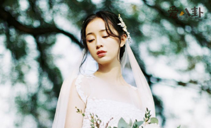龚婉怡婚纱照