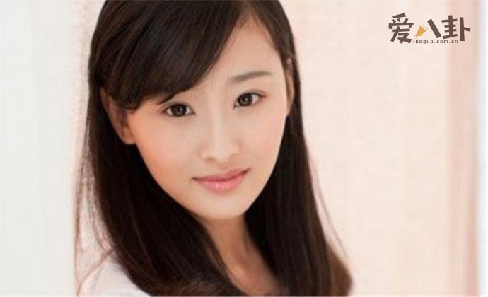 天然美女关雪盈