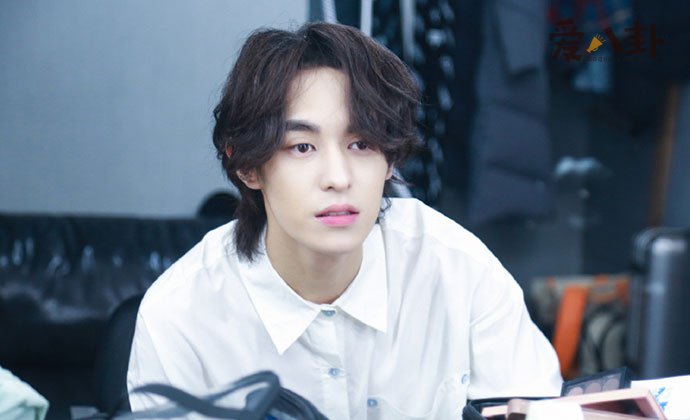 少年之名左叶