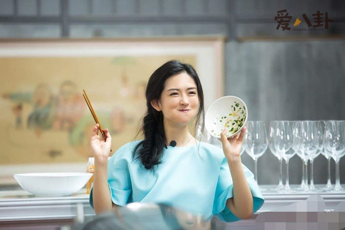 谢娜和湖南卫视发生了什么事情