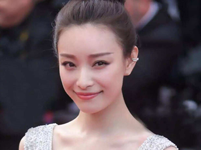 倪妮时尚资源开挂 为什么大牌都喜欢找她代言呢？