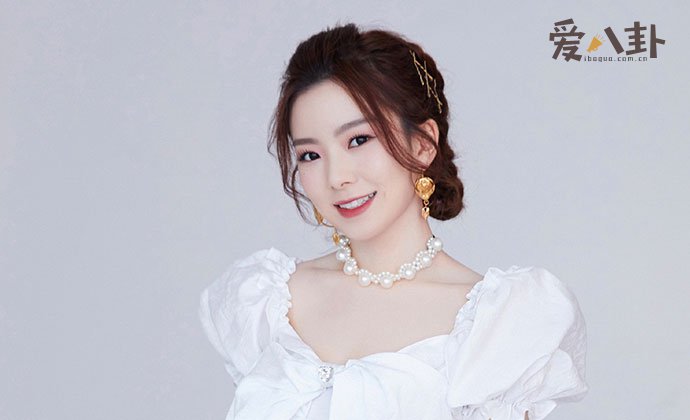 陈卓璇与新湃传媒解约了吗