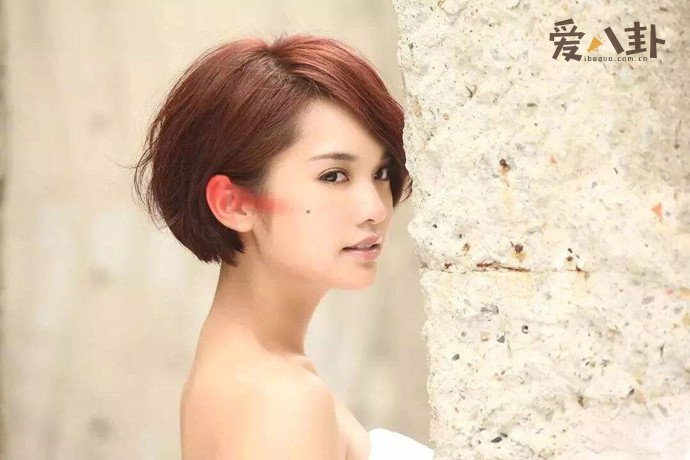 杨丞琳发李荣浩向她求婚的视频