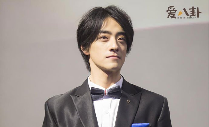 郑云龙退出歌手