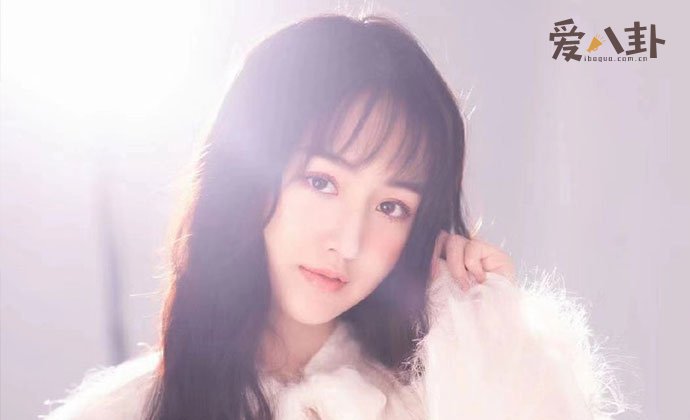 黄馨瑶照片
