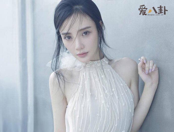 李小璐何洁关系如何