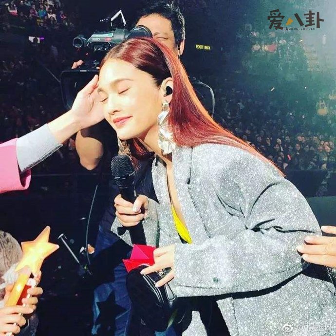 李荣浩的歌曲写给陈瑶的