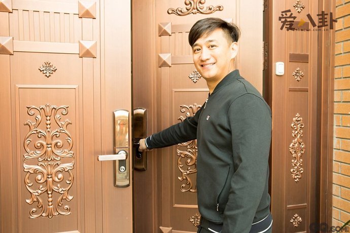 六六质疑黄磊编剧能力