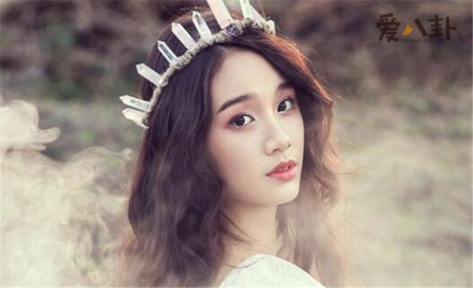 女演员程砚秋照片