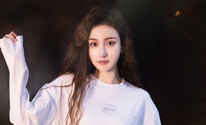 陈薪璇是混血儿吗