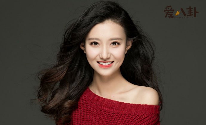 女演员张鑫年龄多大 