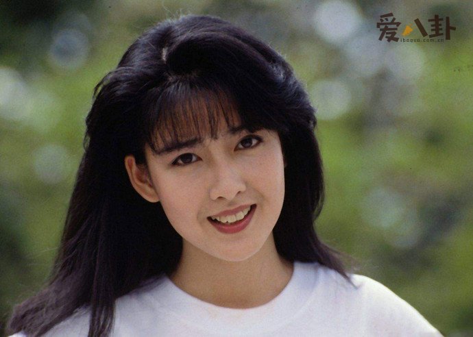 集邮女被曝是周慧敏