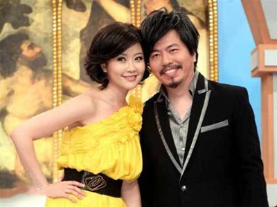 黄国伦是二婚吗前妻是谁 现任妻子寇乃馨不生育原因是什么