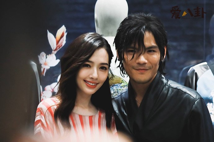 向佐郭碧婷合体
