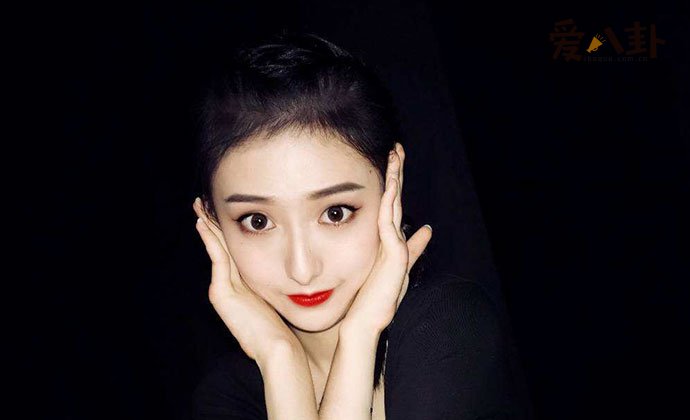胡连馨多高 
