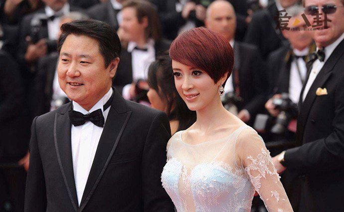 于冬怎么看上金巧巧的