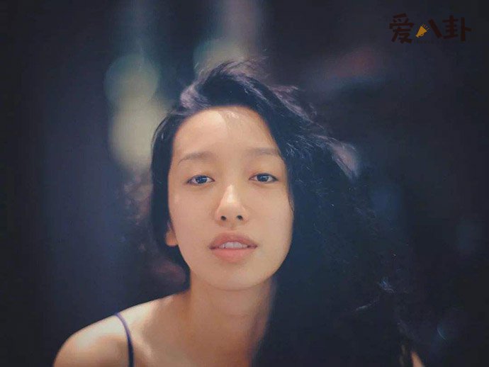 黄觉老婆麦子