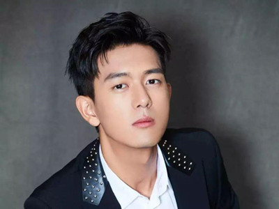 李现女友标准都有什么 现男友李现的前女友们都有谁呢