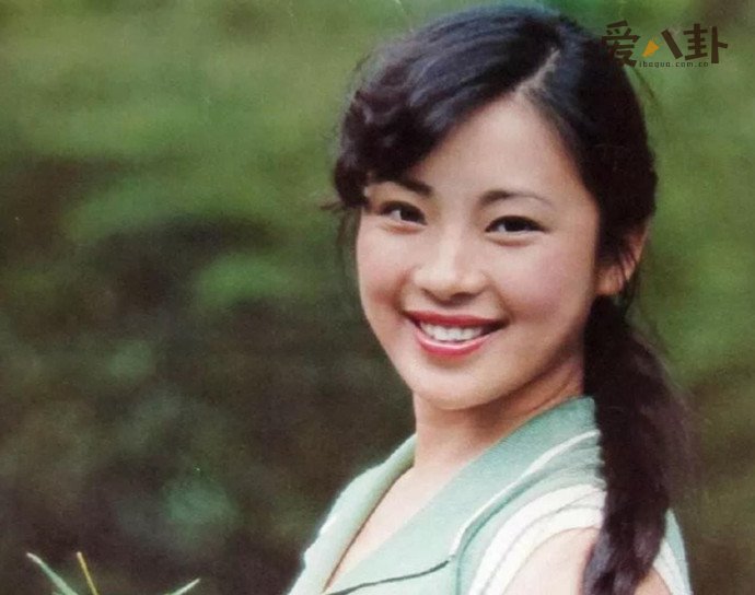 黄秋燕离婚后并没有再婚