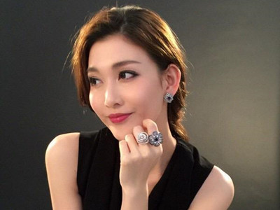 陈敏之李彩桦周丽淇被称三胞胎 如今3人的发展差别很大