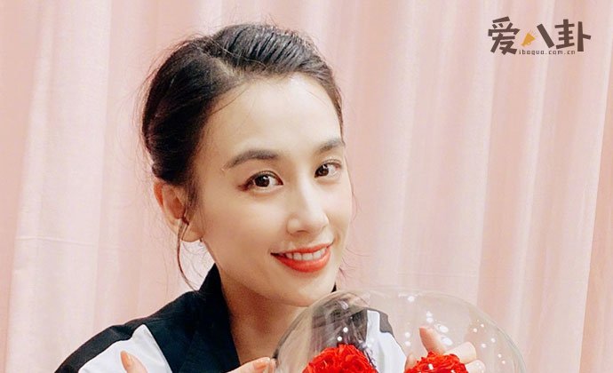 黄圣依被曝片场受伤