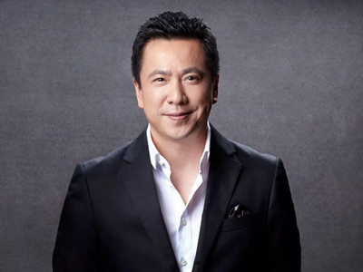 王中磊花心？ 与他有绯闻的女星不少妻子王晓蓉却坐视不理