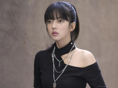 以家人之名唐灿是谁演的 何瑞贤曾演过半妖倾城的江雪舞