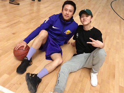 邓超想要鹿晗同款长发 晒出照片被网友嘲笑换张脸吧