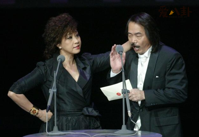 元华老婆并不是元秋