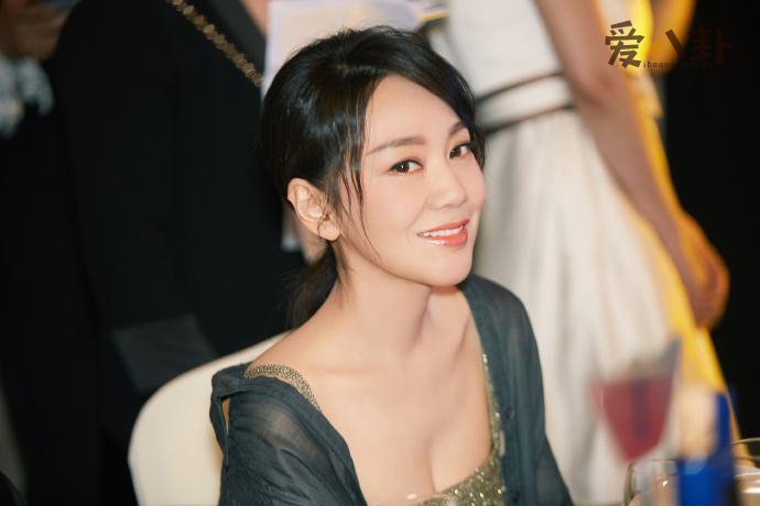 闫妮的老公是谁