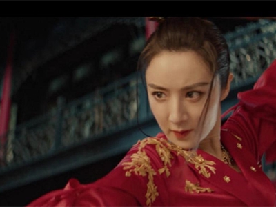 李佳琦与薇娅合拍电影 《功夫主播》今日上映