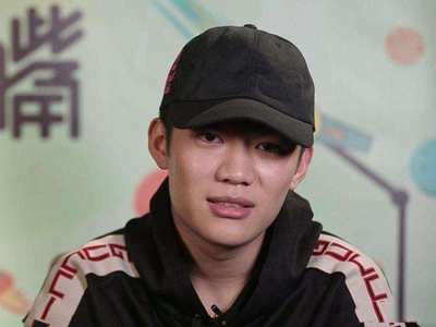 PGone谋划复出失败 李小璐默默倒贴掏空家产