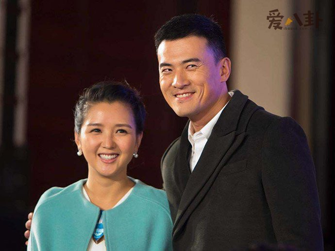 何洁赫子铭合影