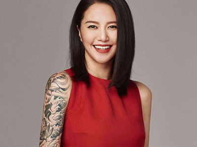 谭维维身上有多少纹身 她为何如此钟爱纹身是曾经受过伤吗