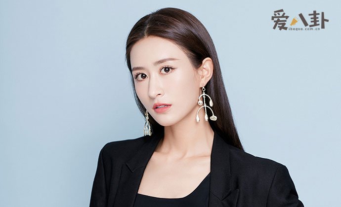 女演员杨柳的照片