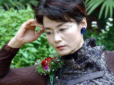 潘虹现任老公是谁 她有多少前任都是如何分手的