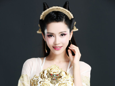 林峰前女友潘霜霜现状如何 潘霜霜发文又秒删怎么回事