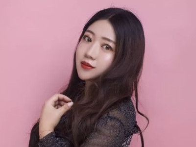 人气女网红被认出 人气女网红是谁揭二霖霖个人资料