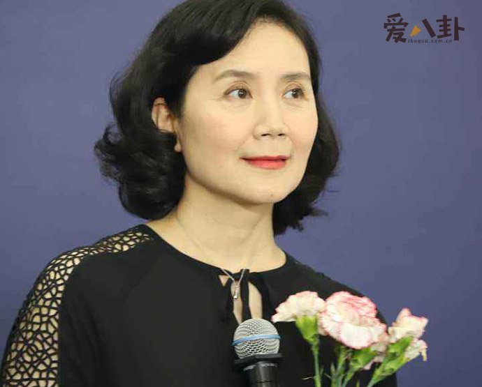 严晓频与老公相识经历