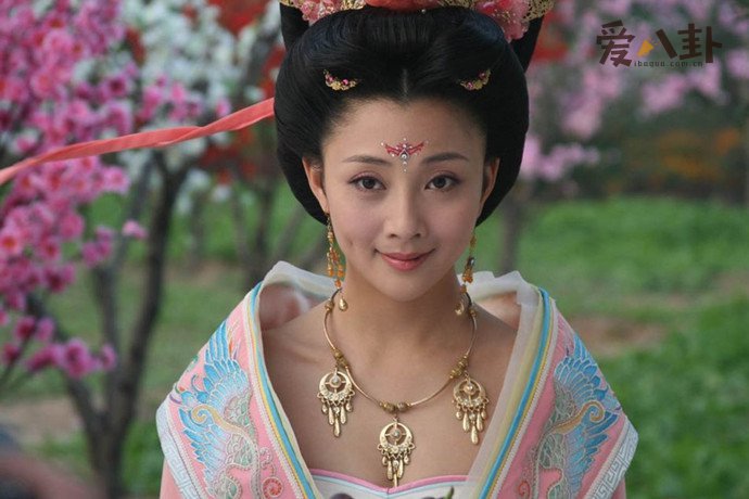 殷桃孙东海是什么关系