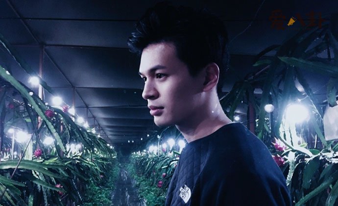 任祐成照片