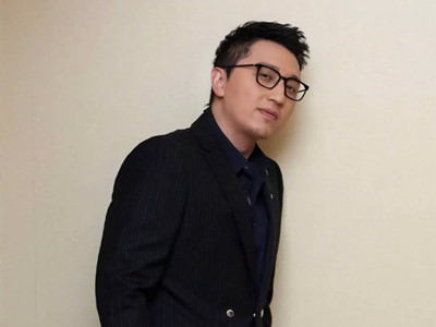 华少为什么要离开蓝台 起底辞职原因是与高以翔有关吗