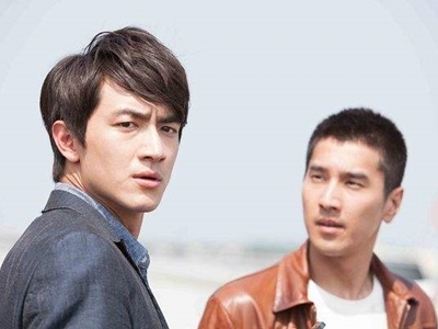 白敬亭林更新发丑照 微博互动引发网友爆笑